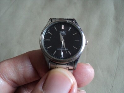 Damen QQ BY CITIZEN Quarzuhr funktioniert mit neuer Batterie