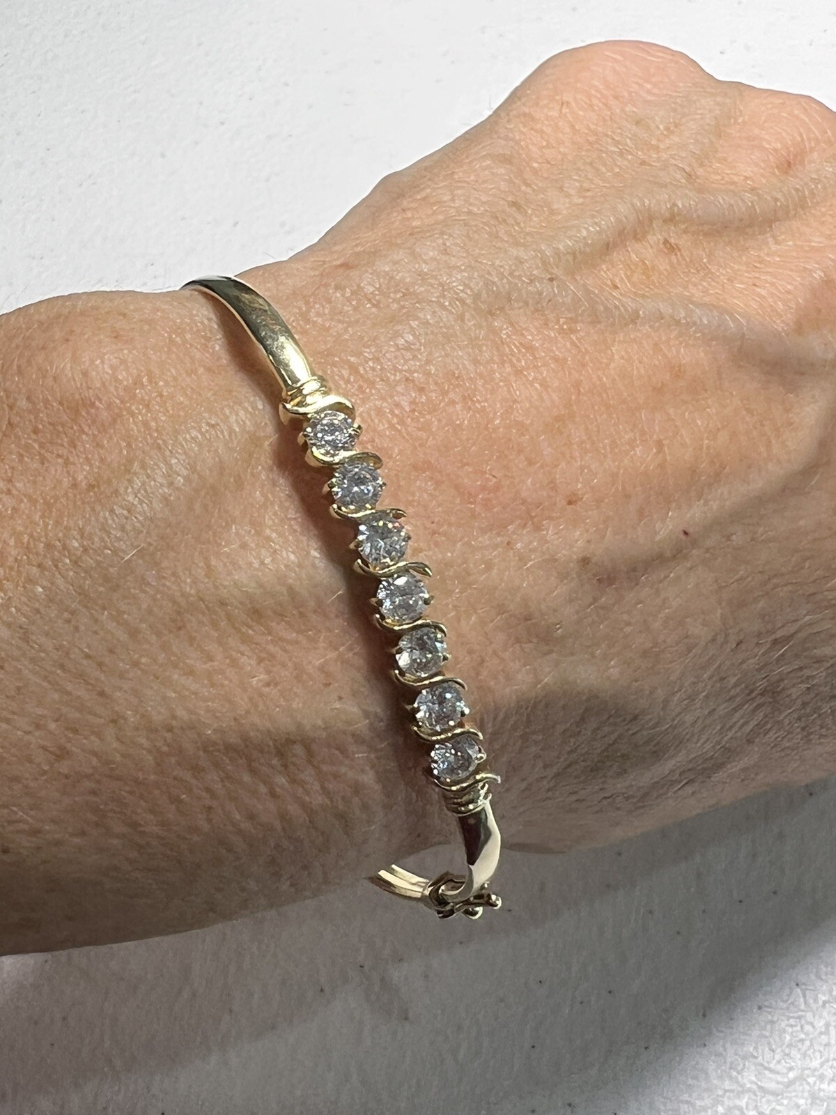 10k solid yellow gold smooth bangle bracelet 6.9 … - image 8