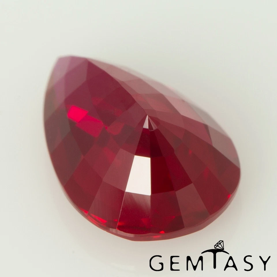 Cut stone - Ruby Pigeon blood Czochralski (Pulled) lab grown, 9x6mm 1.61-1.84ct - Image 4 of 4