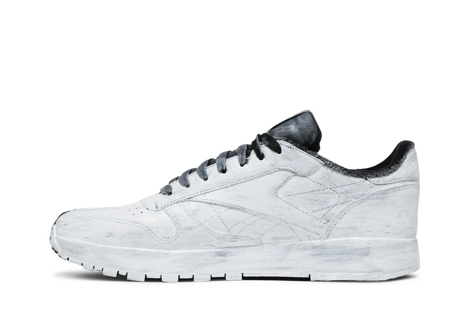 Reebok Maison Margiela x Classic Leather Tabi 'Whiteout' H04859 - Image 3 of 4