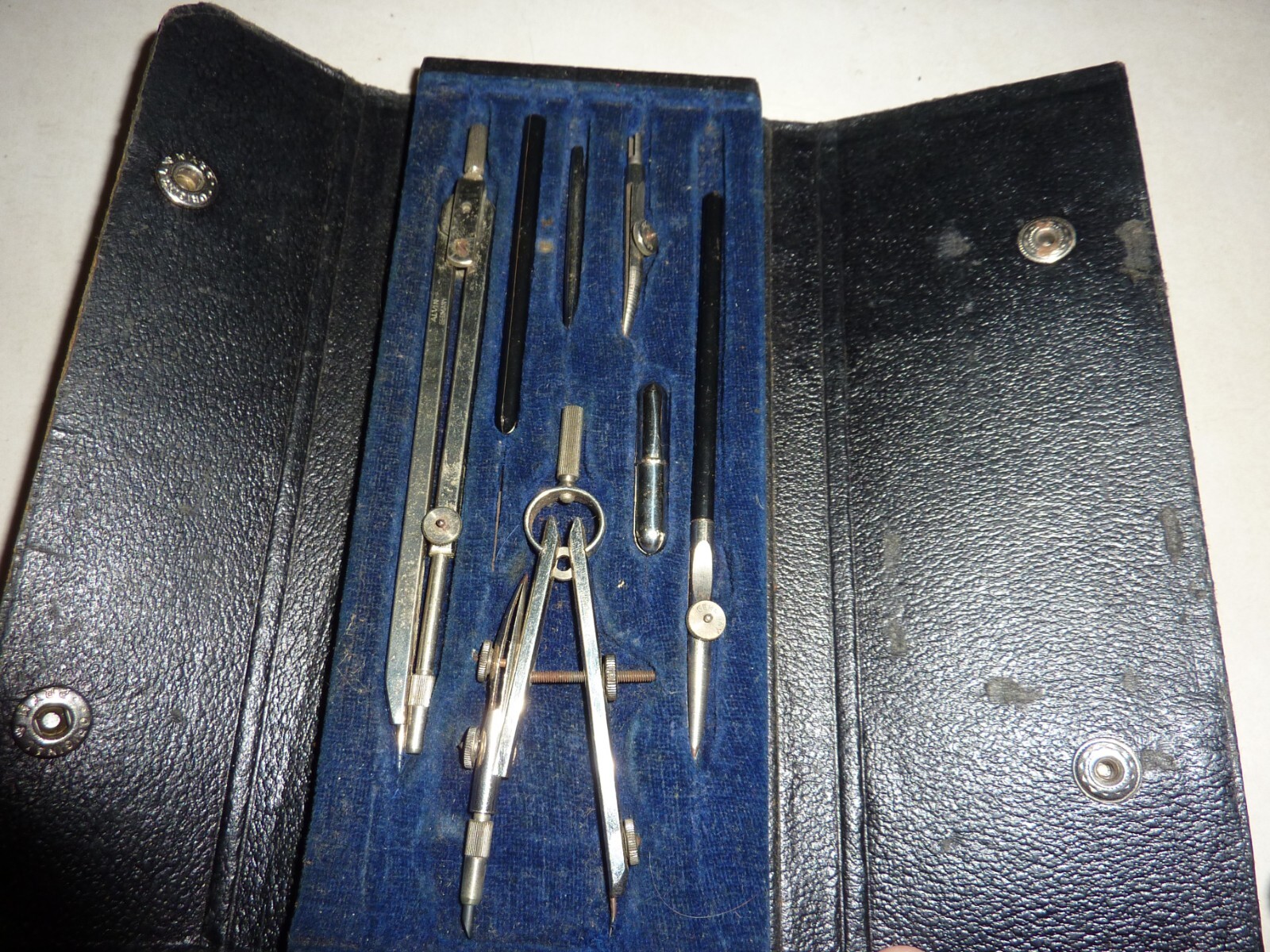 Alvin Drafting Tools 711 Precision Drawing Instruments Set - Made in ...