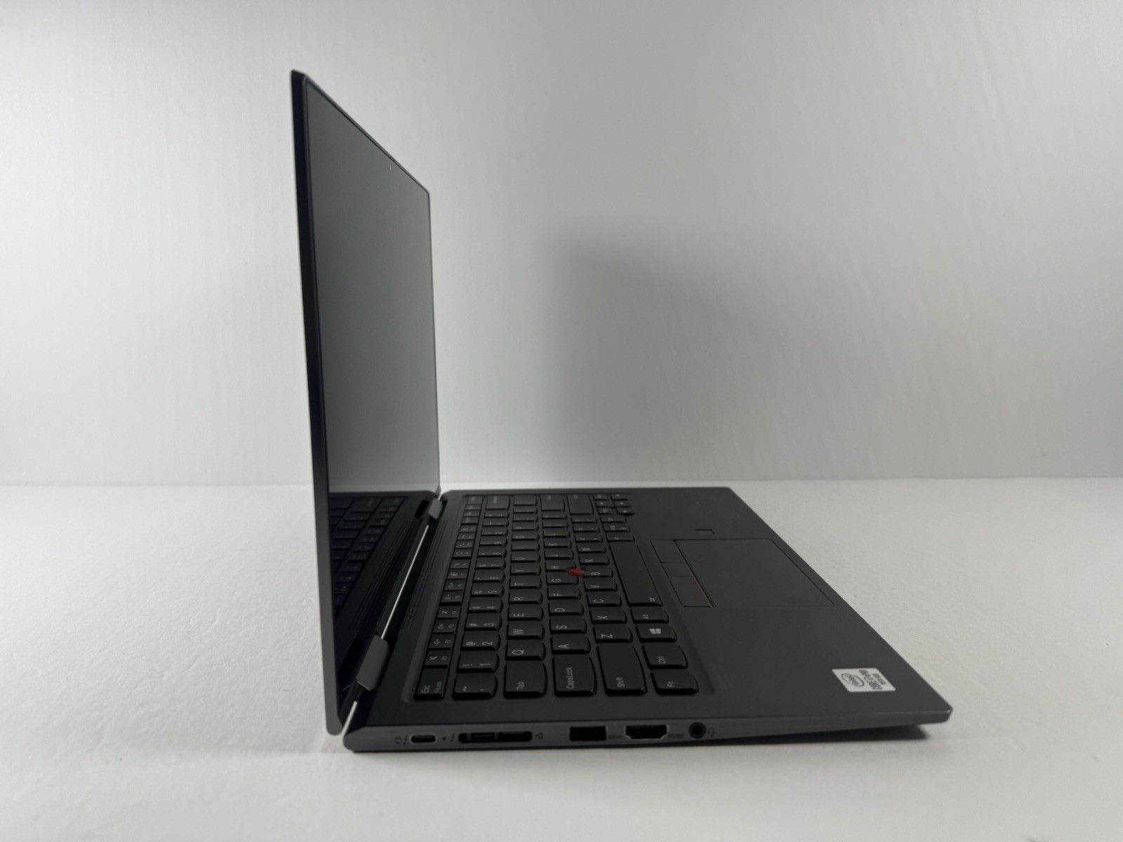 Lenovo ThinkPad X1 Yoga (5th Gen), 14-Inch Laptop, with Intel Core i7-10610U, 512 GB NVMe (Non-Volatile Memory Express), Windows 11 Pro