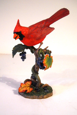Danbury Mint ''Autumn Treat'' Red Cardinal Figurine on a Grape Vine by Bob Guge
