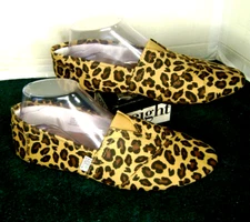 Easy USA Women's Leopard print Espadrille Flats US Size 9 M