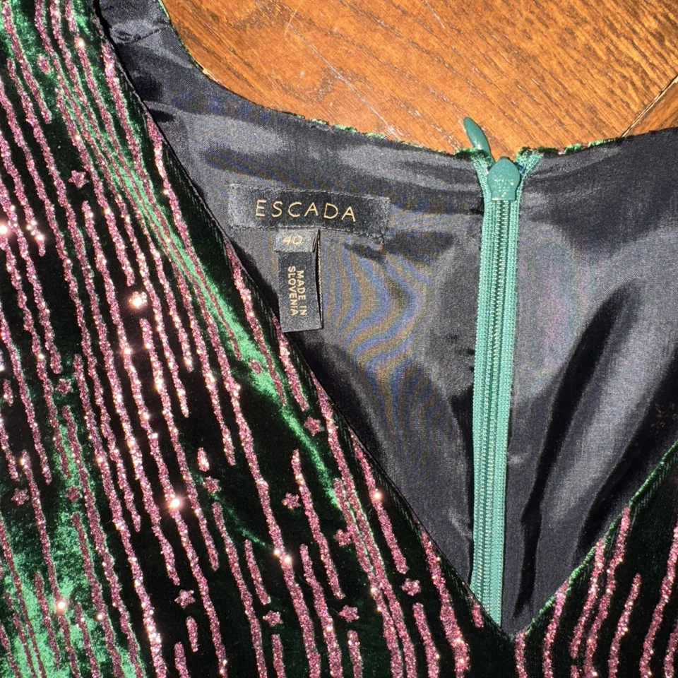 Women's Escada Green Velvet Pink Glitter Short Sleeve Dress High Waist Size 40 - Image 3 of 4