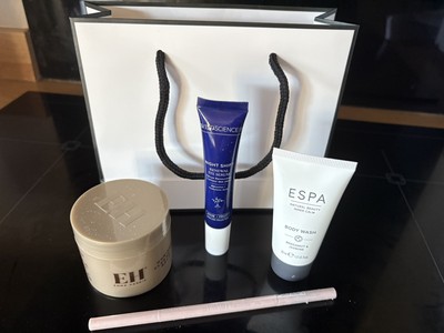 Beauty Geschenkbox Deluxe Inhalt siehe Bilder alles neu 