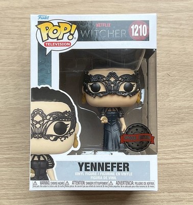 Funko Pop The Witcher Yennefer Masked #1210 + Free Protector