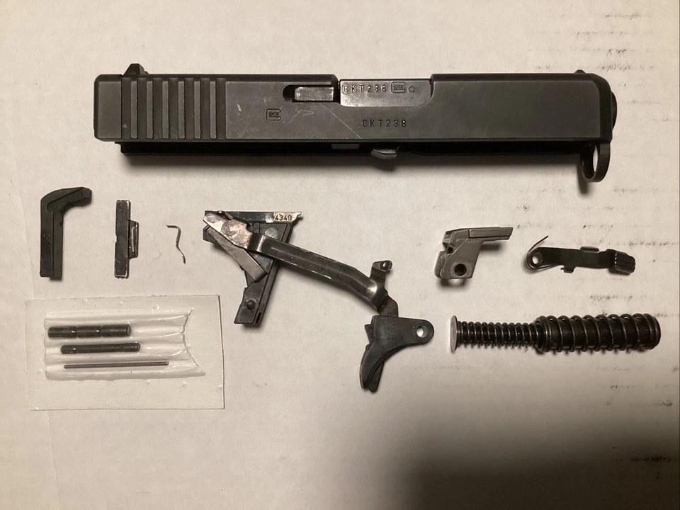 GLOCK 29 G29 SLIDE BARREL SPRING TRIGGER PARTS LOT 10MM AUSTRIA MATCHING SERIAL - Image 2 of 4