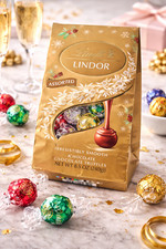Lindt Lindor Assorted Chocolate Truffles 8.5oz Gift Box Lindt Candy