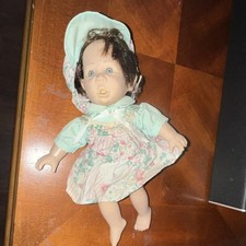 Baby Doll Girl with Brown Hair, Floral Dress, Bonnet, Removable Clothes