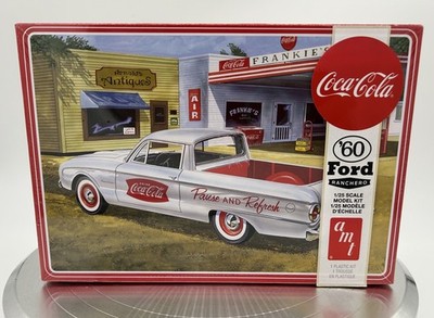 AMT 1:25 Scale Coca-Cola 1960 Ford Ranchero with Ice Chest and Two Bottle Crates
