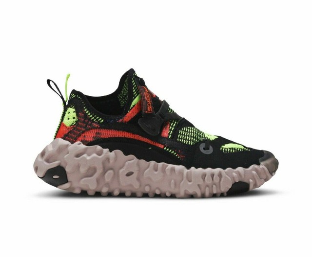 nike ispa overreact black red volt