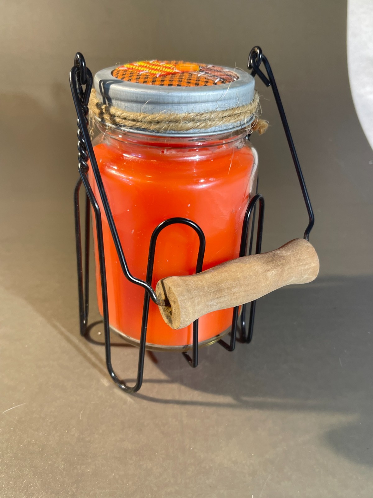 With Wooden Handle And Candle With Patchwork Lid (471)