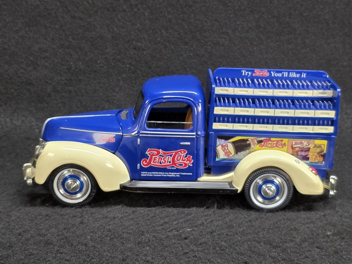 1:18 Golden Wheel 1940 Ford Pepsi-Cola Delivery Truck | eBay