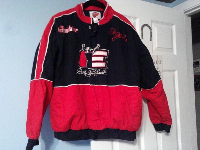 NASCAR Dale Earnhardt "The Intimidator" Size L Jacket