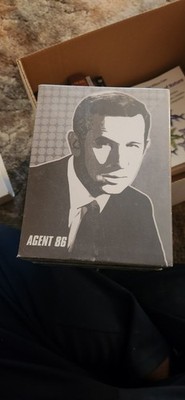 GET SMART The Complete Series 25 Disc Set 5 Seasons ~ Brand New Sealed