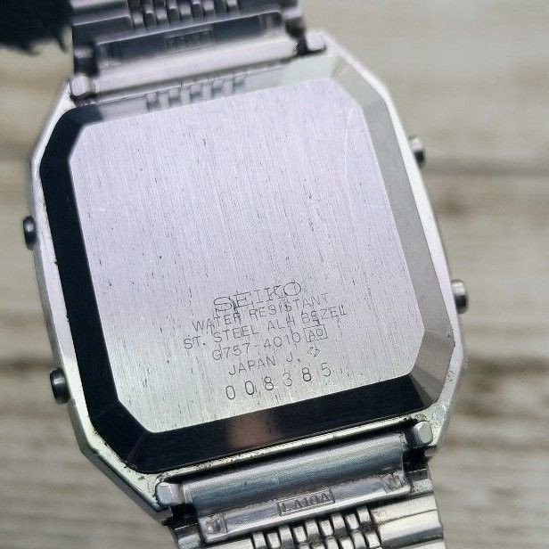 レア　SEIKO　G757-4010　デジタル　時計　アラーム　クロノグラフ Seiko LCD Alarm Chronograph G757-4010 Price as of October