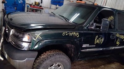 Driver Front Spindle/Knuckle Classic Style Fits 01-07 SIERRA 1500 PICKUP