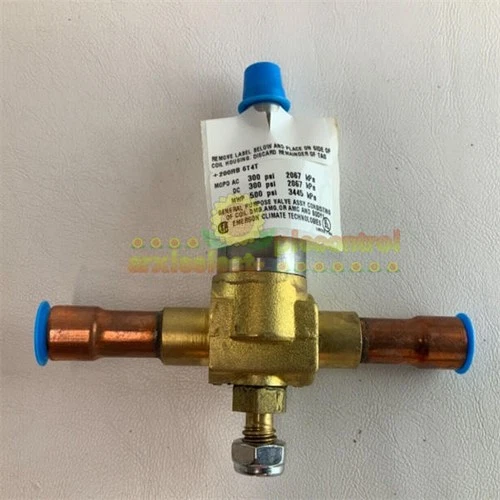 1PCS NEW Emerson 200RB 6T4T Solenoid Valve 200RB6T4T