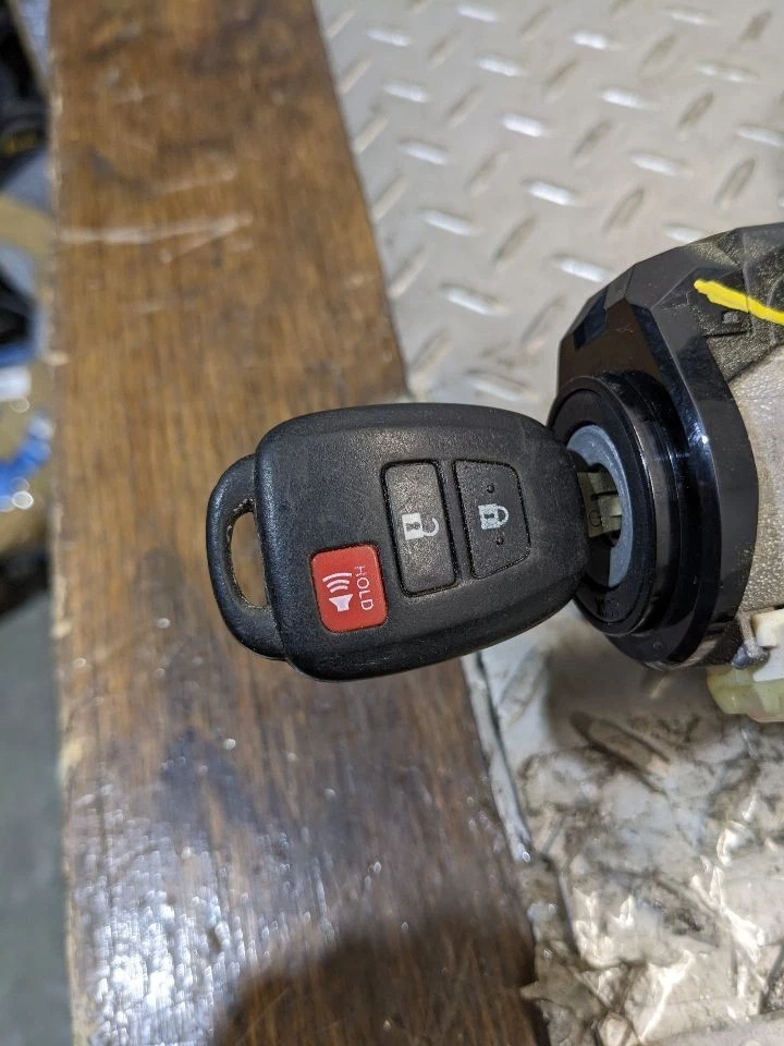 Interruptor de encendido de encendido convencional compatible con 03-20 4 RUNNER 1159797 Foto 3 de 4