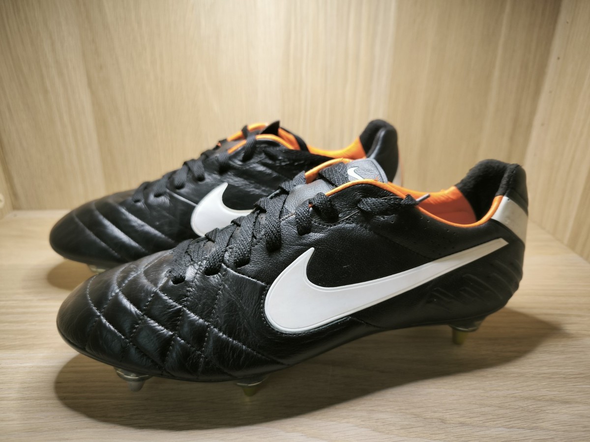 Nike Tiempo Legend IV US 9.5 UK 8.5 MADE IN ITALY SOCCER CLEATS