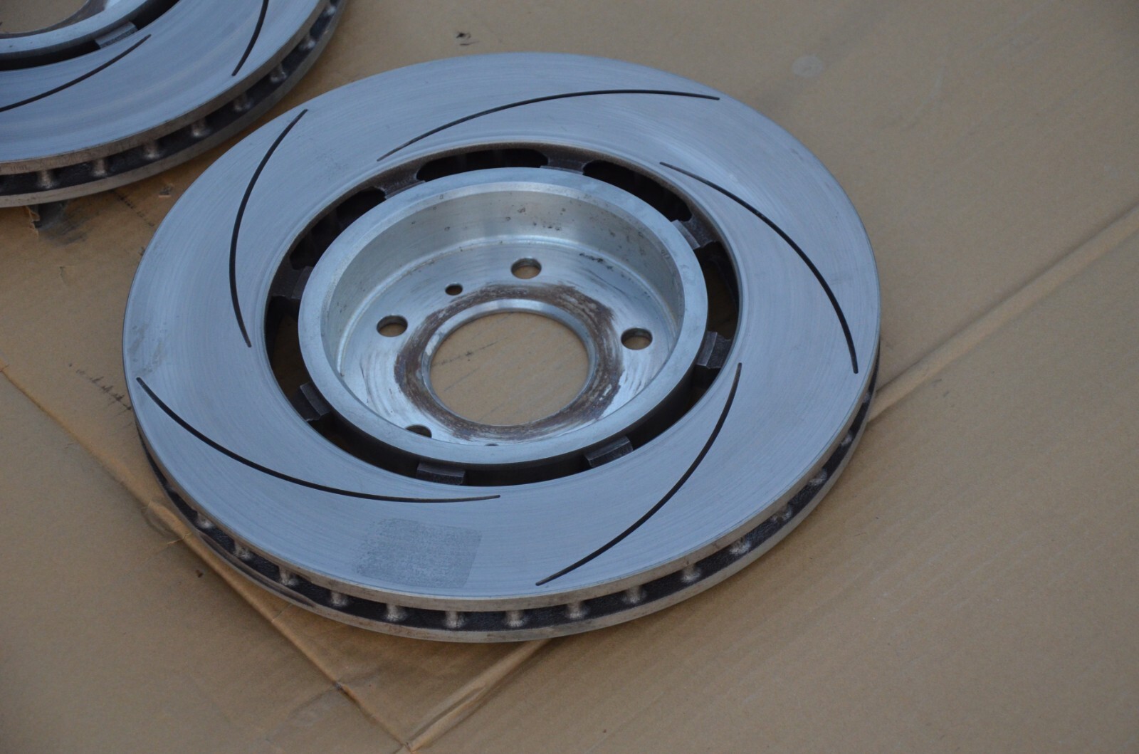 2010-20 Aston Martin Rapide Rear Left Right Brake Rotor Disc Set OEM 11K Miles