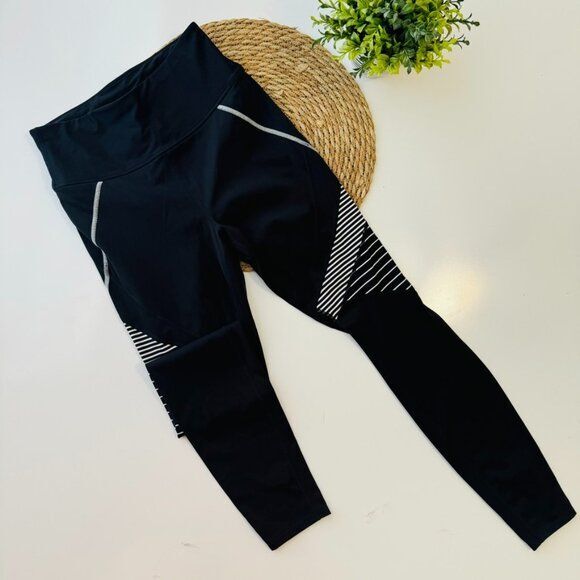 Avia Active Performance Flex Tech Bold Stripe Leg… - image 2