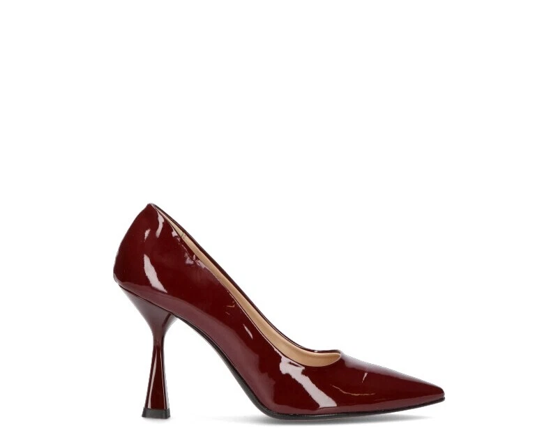 Natural court shoes clearance