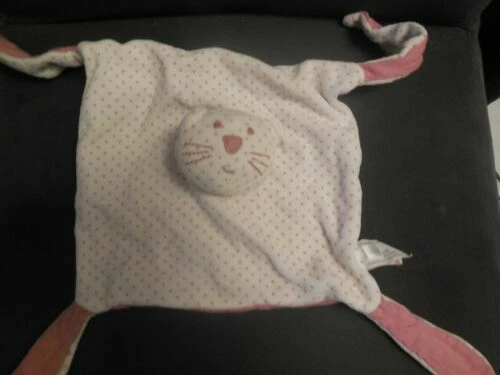 Peluches et doudous anciens roses pour bébé
