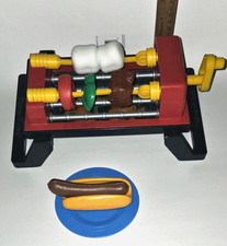 VTG 1987 Fisher Price Fun Food Sizzling BBQ Barbecue Grill W/ 2 Skewer Hotdog
