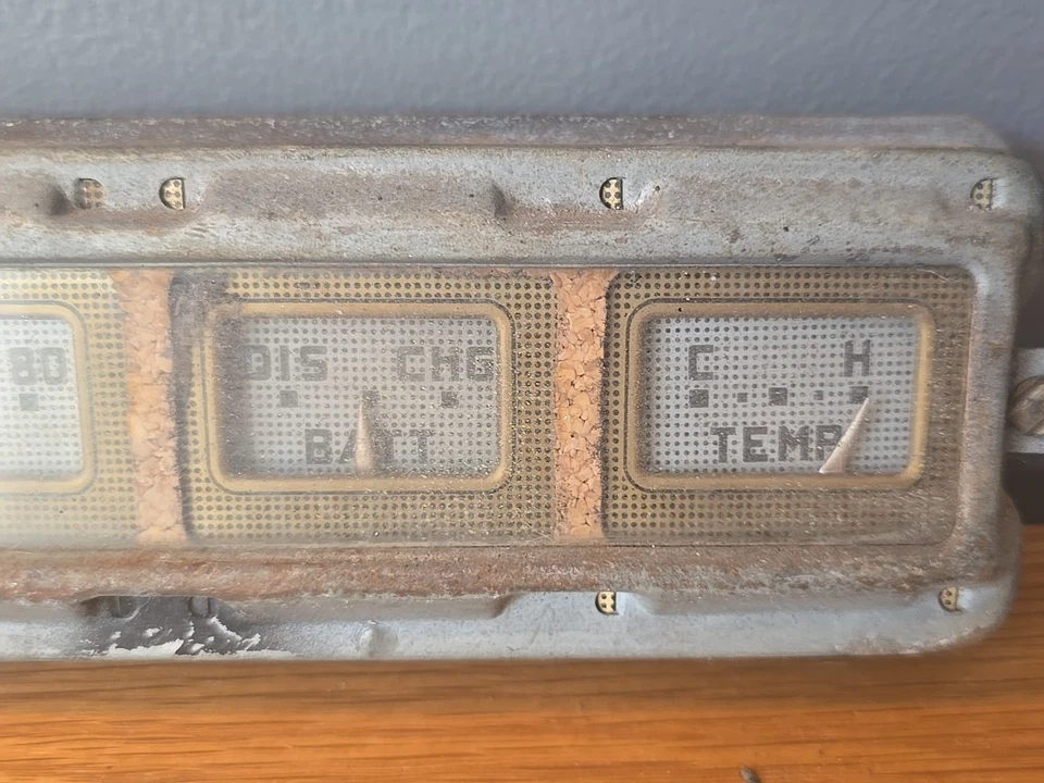 Ford Deluxe 1947-48 cuadro de calibre de coche buen original Foto 3 de 4