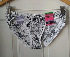 MAIDENFORM BARELY THERE WHITE AND BLACK FLORAL BIKINI PANTY, SIZE L/7