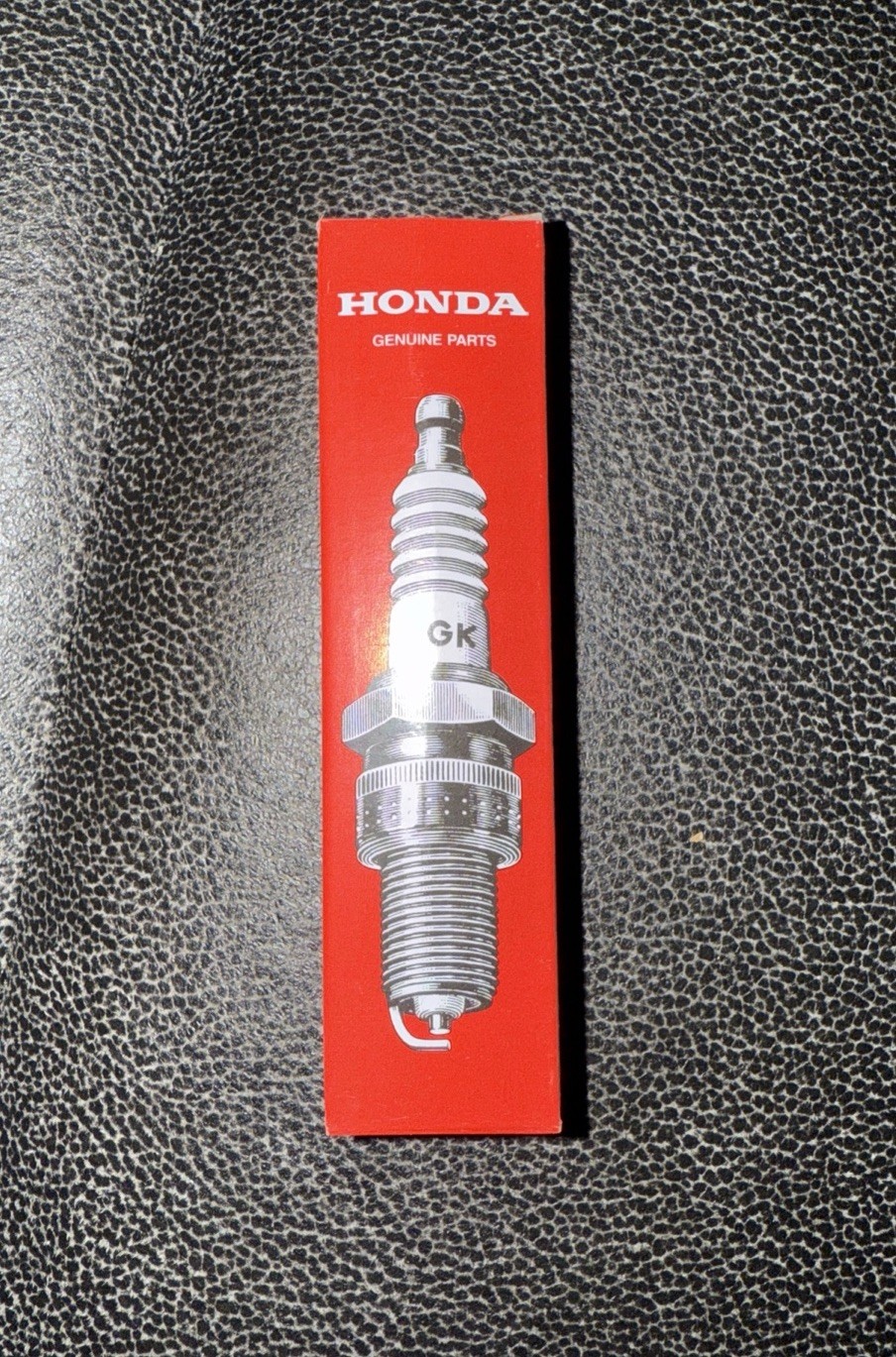 SET OF 4 OEM HONDA ACURA ILZKR7B-11S IRIDIUM SPARK PLUGS NGK 5787 12290R48H01