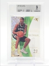 TIM DUNCAN 1997-98 SKYBOX E-X 2001 BASKETBALL ROOKIE SPURS #75 B BGS 9 Q3522
