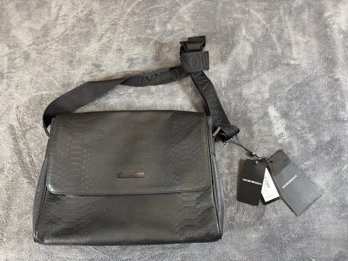 バッグ 00s EMPORIO ARMANI leather shoulder bag Emporio Armani Leather Black Bags for Men for sale | eBay