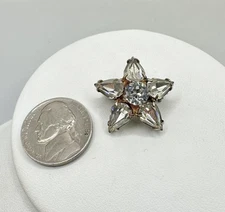 VTG Old Tiny Silver Tone Unsigned 5 Point Star Brooch Pin White Rhinestone READ