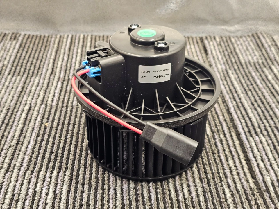 Двигатель вентилятора для 2007 Chevrolet Silverado 1500 ОВК 35143 - Изображение 3 из 4