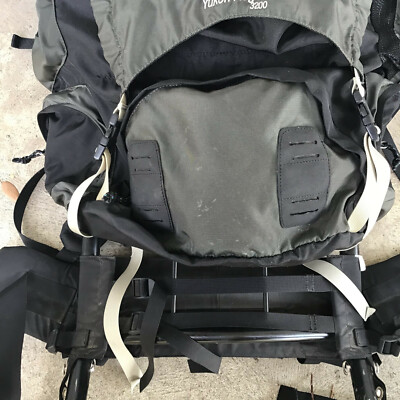 black women's lululemon backpack Lululemon Everywhere Backpack 22L Tech Canvas
