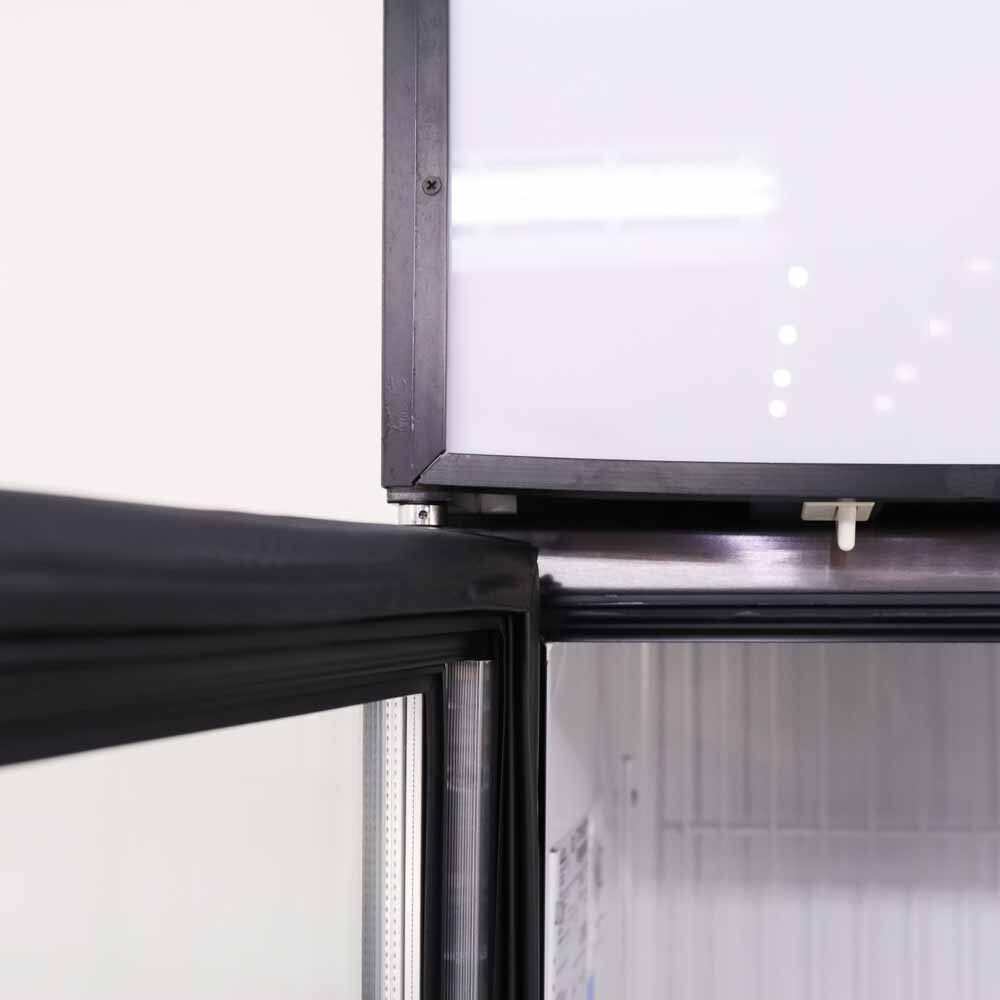 2013 Refurbished True GDM49F 2 Door Merchandiser Reach In Commercial