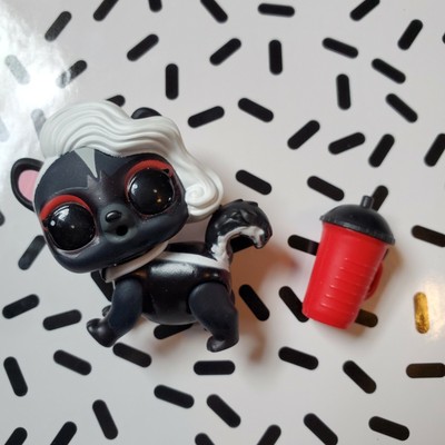 black stripe lol pet