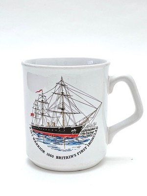 HMS Krieger Tasse Britains erstes eisernes Kriegsschiff 1860 Souvenir Neuheit Maritim