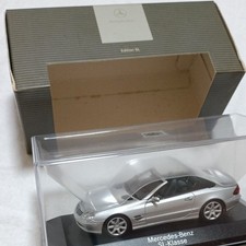 Mercedes-Benz SL 1/43 model