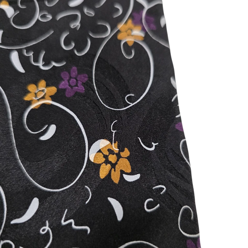 Corbata para Hombres J Garcia Negra Púrpura Floral Seda 'Espacio Aéreo' Edición Limitada Preppy Foto 3 de 4