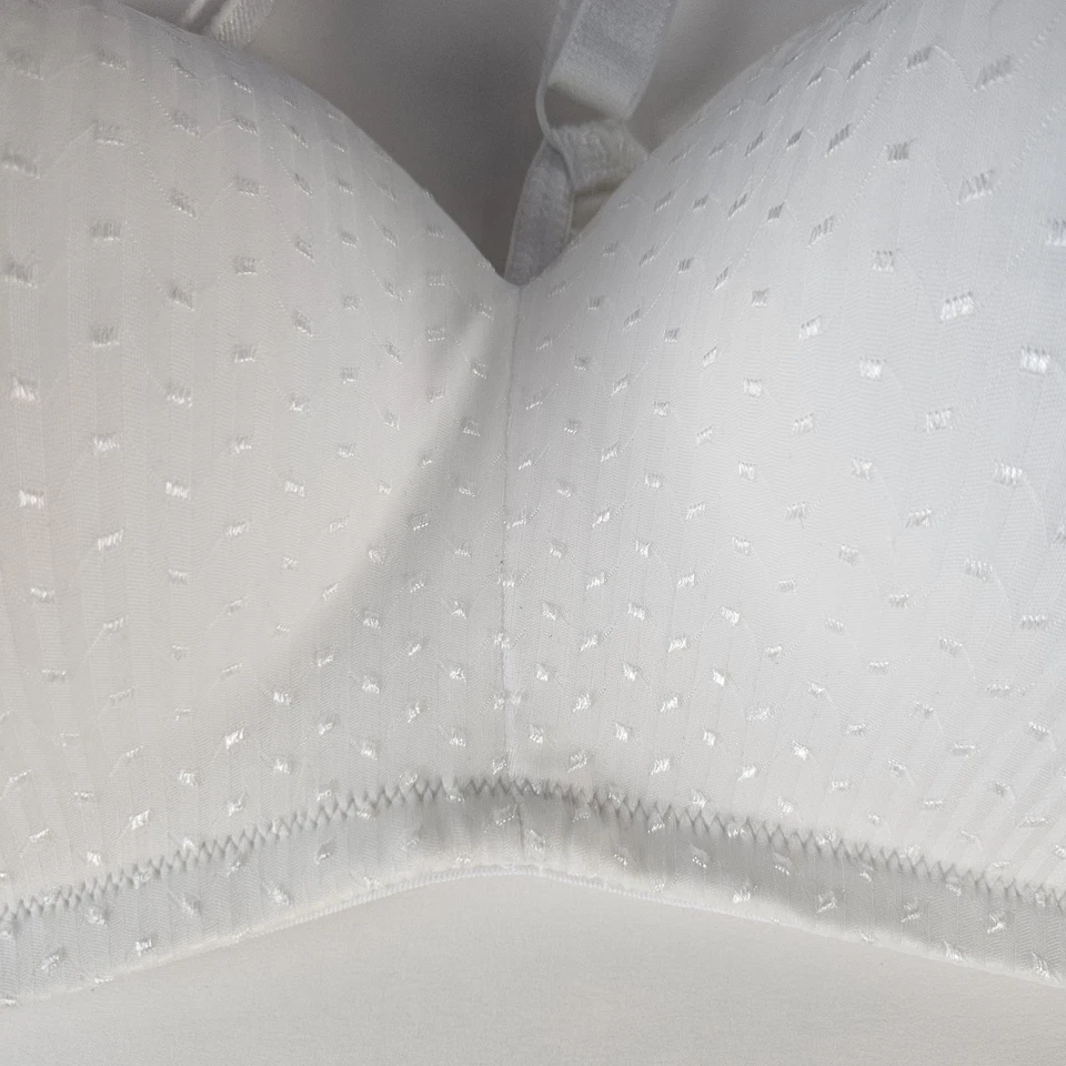 Женский бюстгальтер Company Ellen Tracy 40C белый без проводов комфортный с подкладкой регулируемый - Изображение 4 из 4