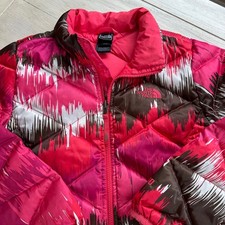 The North Face 550 Down Puffer Jacket Kids Pink Abstract Print Zip Up