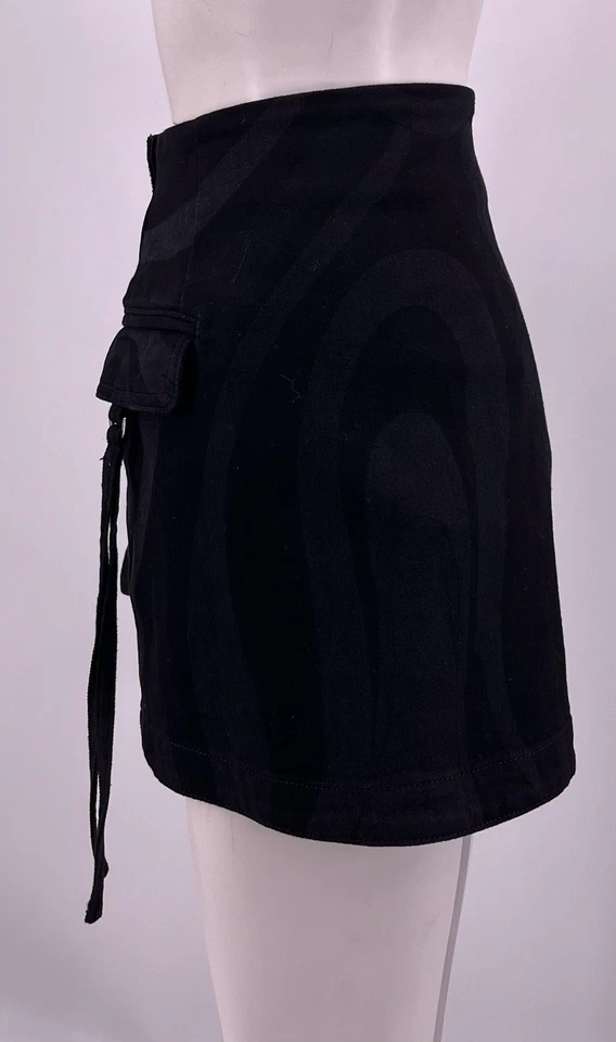 Minifalda envolvente de mezclilla con estampado ondulado Pucci RETAIl-$890 talla 42 NUEVA Foto 3 de 4