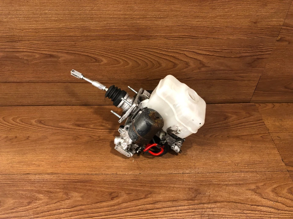 05-09 TOYOTA 4RUNNER LEXUS GX470 ABS BRAKE BOOSTER PUMP HYDRAULIC ANTI LOCK OEM - Image 2 of 4