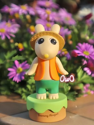 Sonny Angel H Family Series Scarecrow Robby Angel Secret Figure