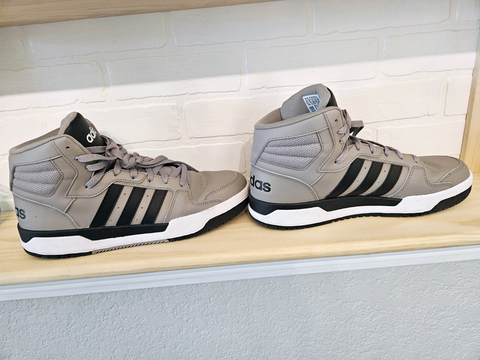 MEN'S ADIDAS ENTRAP MID BASKETBALL SHOE HIGH TOP SIZE… Gem