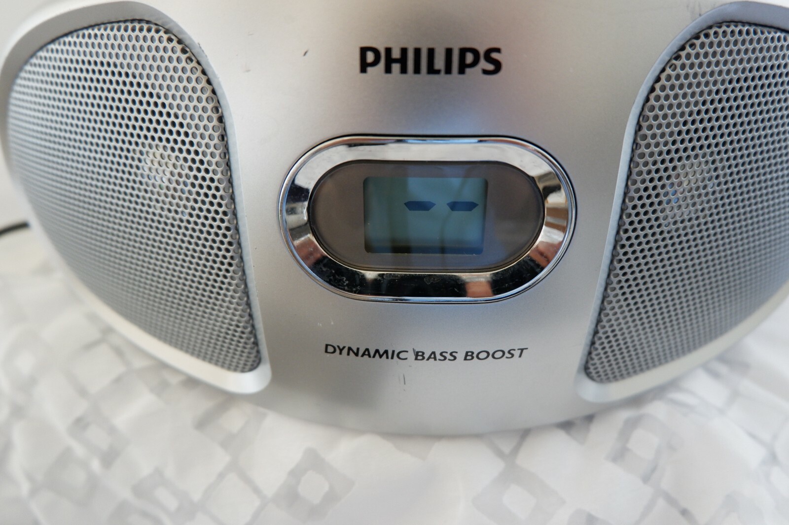 Philips Portable CD Player and Radio, AZ102S, CD Sound machine Tested